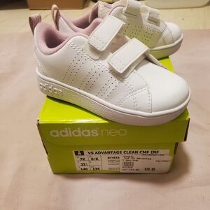 White adidas sneakers size 7C